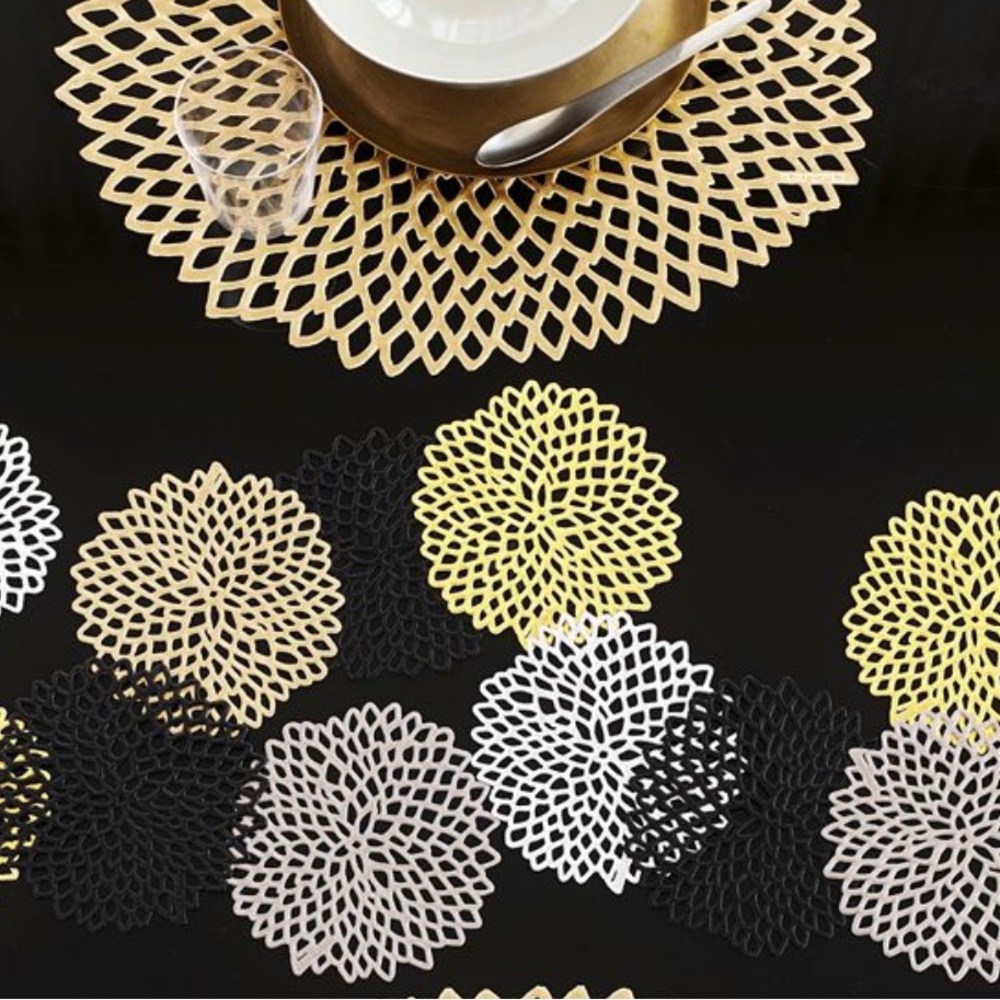 Chilewich Dahlia Coasters - Black - Set of 6